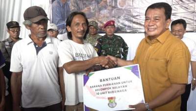 Bupati Tangerang Ngariung Bareng Komunitas Nelayan Tanjung Pasir