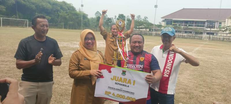 Disdik Raih Juara 1 Sepakbola Menang 4 -2 Drama adu Finalti atas Bapenda