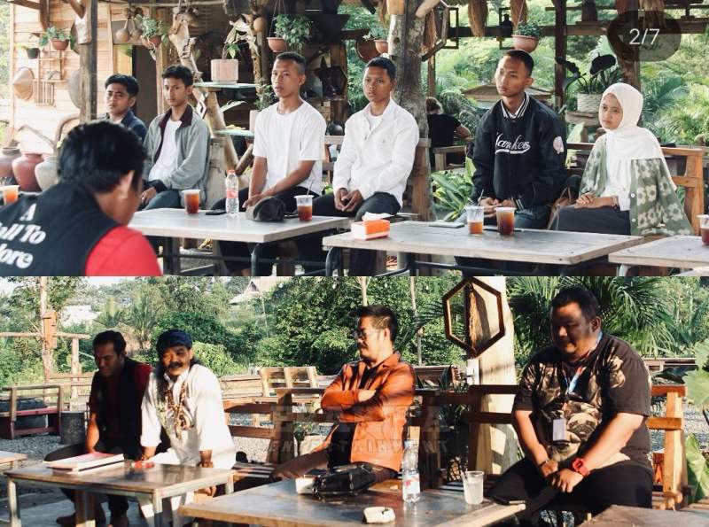 Wartawan Lensa Fokus Pantau Diskusi Era Digital Untuk Pelajar