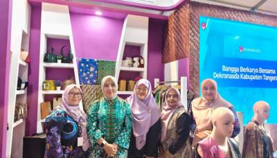Produk Dekranasda Kabupaten Tangerang Curi Perhatian Ketua Harian Dekranas Pusat