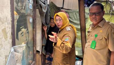 Tinjau Langsung RTLH di Sentul Balaraja, Wabup Intan Pastikan Segera Direnovasi